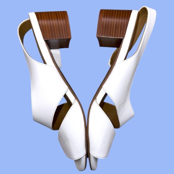 AQUATALIA Slingback Stacked Heel Sandals - Women’s 10M White - Picture 4 of 8